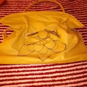 Leather handbag 👜 with flower detail on front
